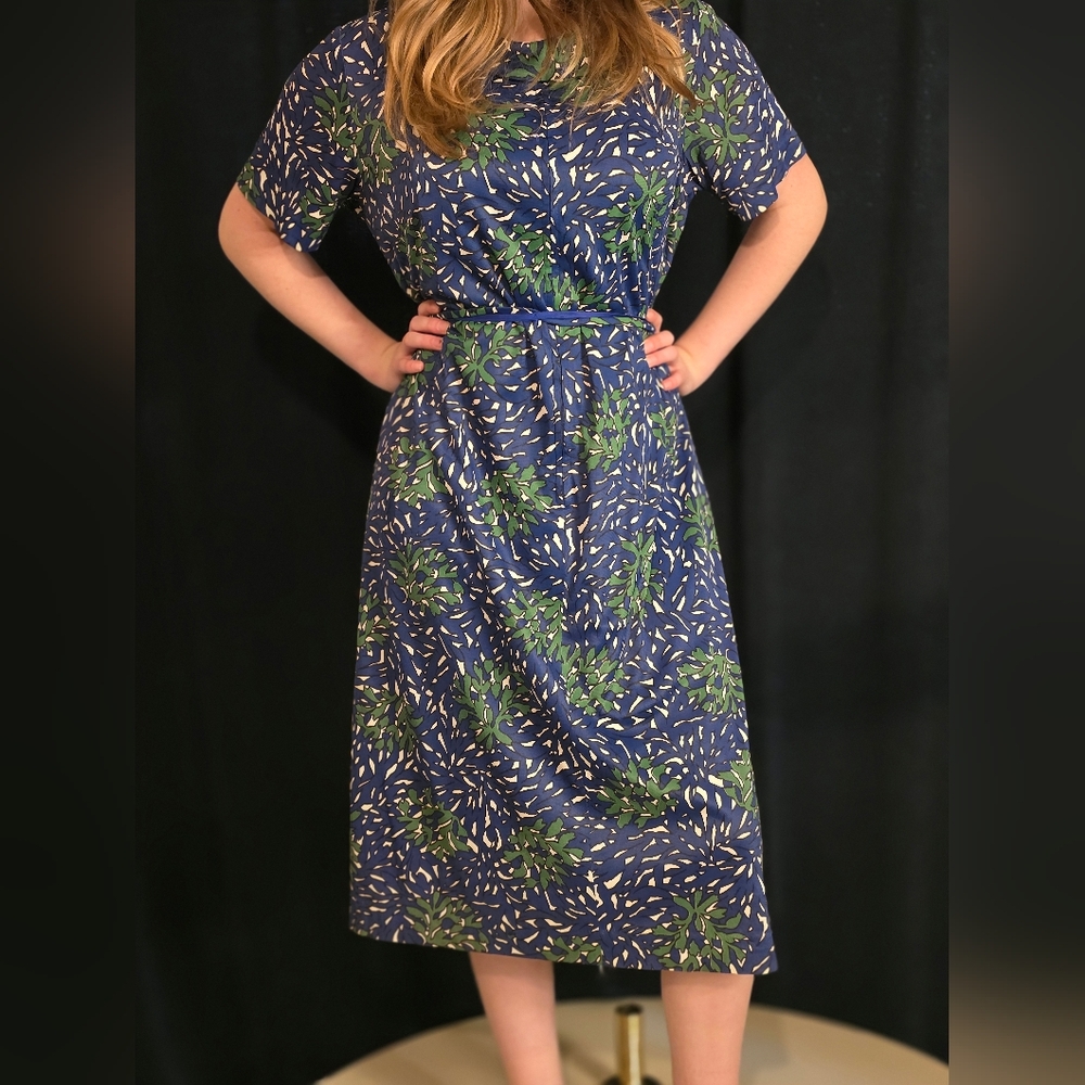 Vintage 1960s Dress With Matching Belt